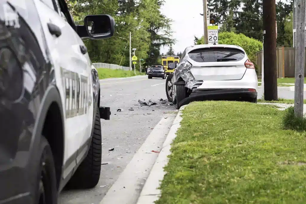 sheriff-investigates-car-crash-in-school-zone-